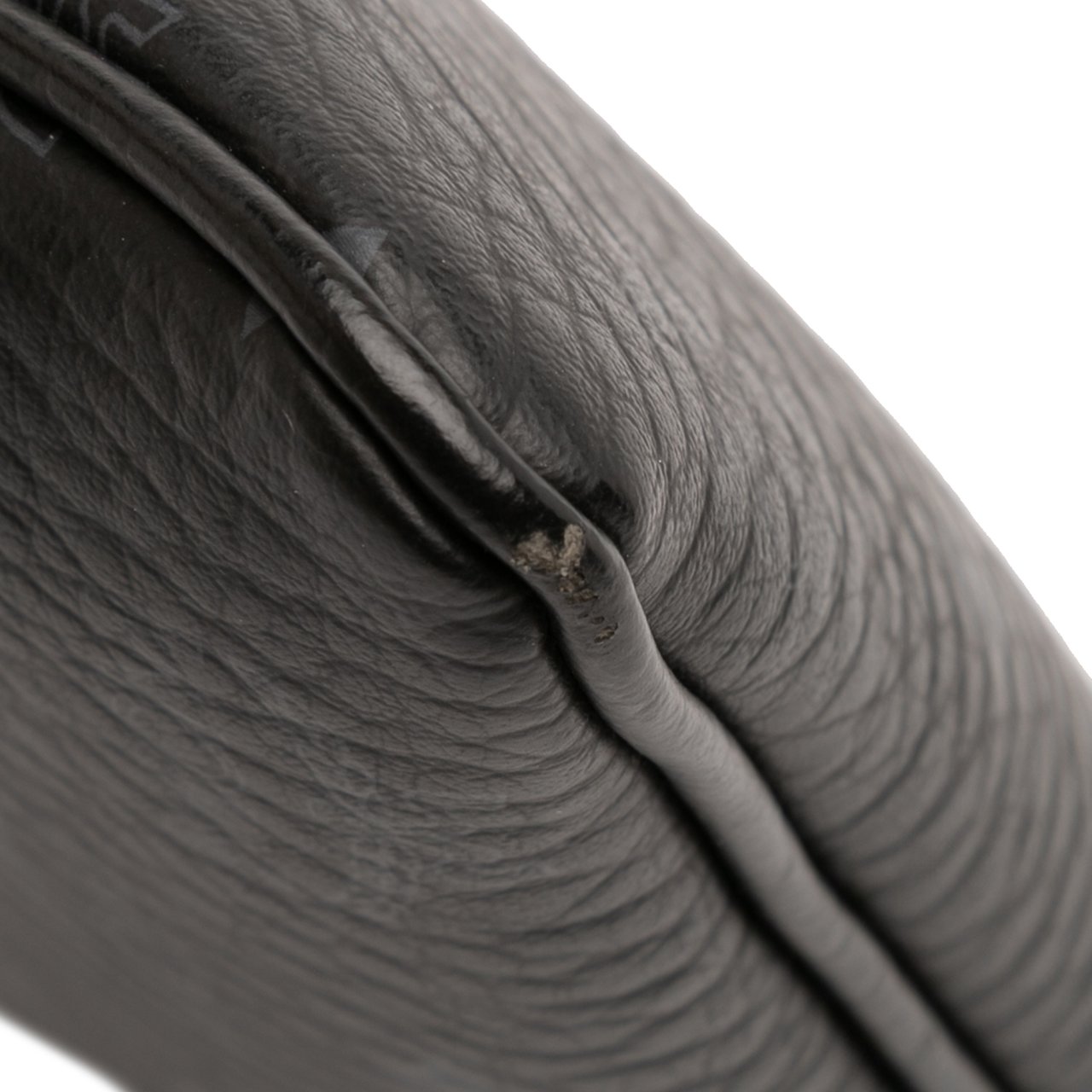 MCM Visetos Coated Canvas Crossbody Zwart