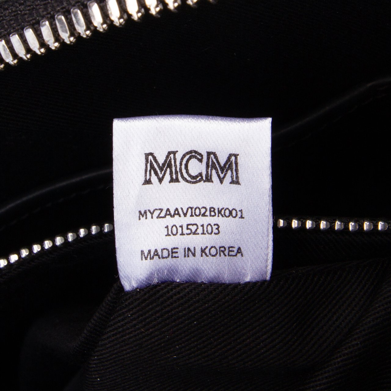 MCM Visetos Coated Canvas Crossbody Zwart