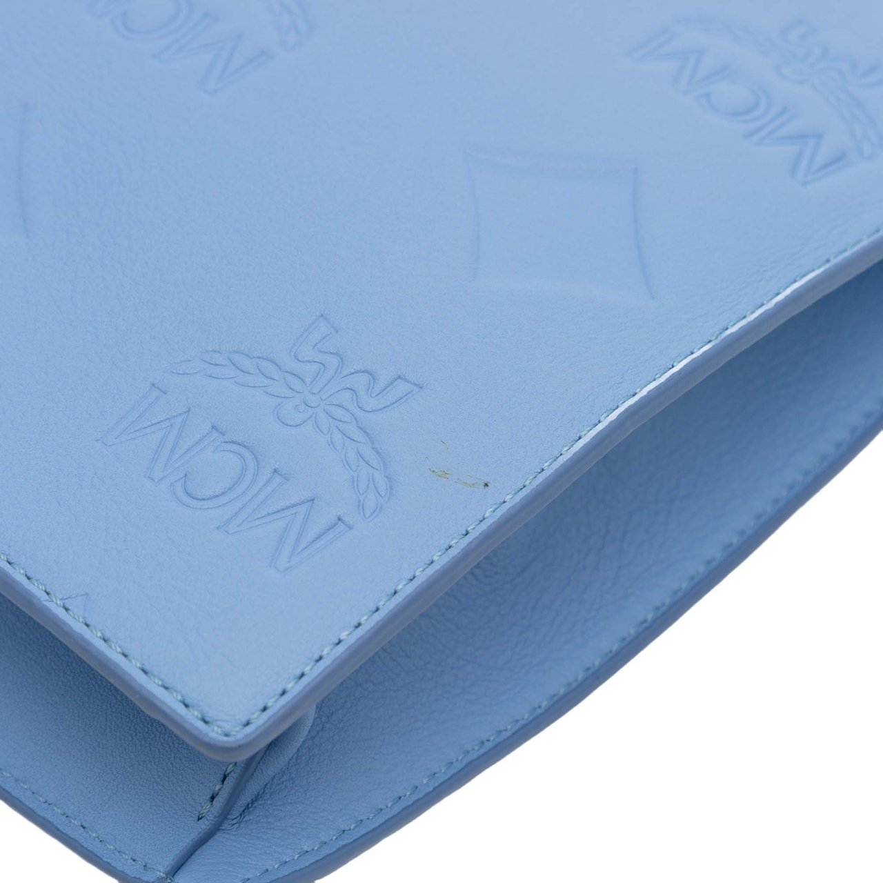 MCM Leather Aren Zip Pouch Blauw
