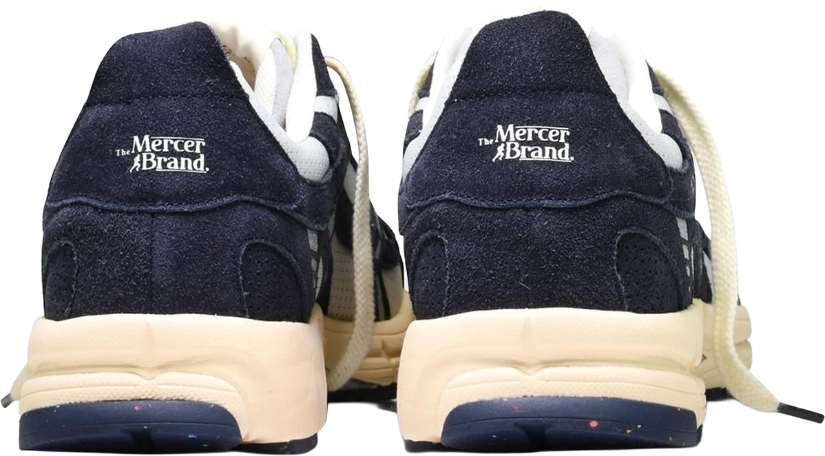 Mercer Amsterdam Heren The Re-Run Vintage Suede Blauw