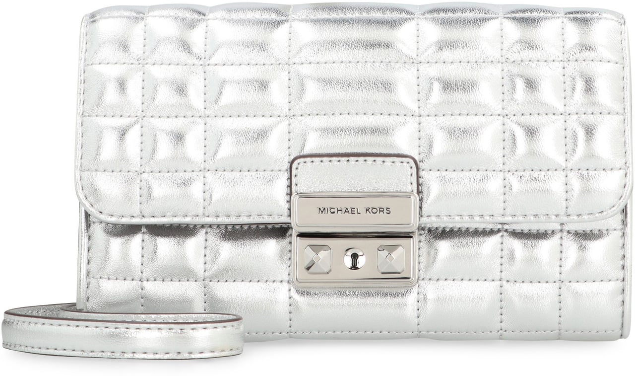 Michael Kors Tribeca leather wallet on chain Zilver