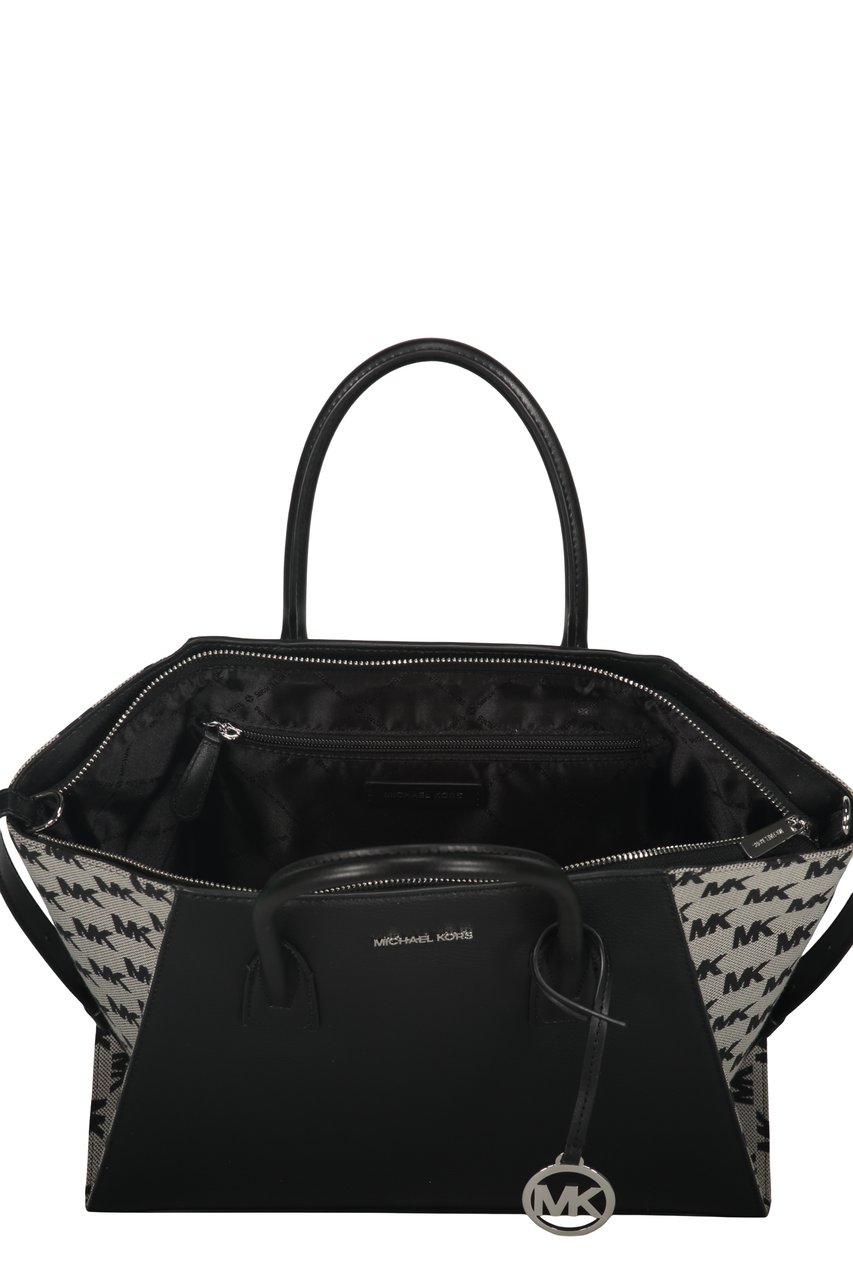 Michael Kors Leather and fabric bag Zwart