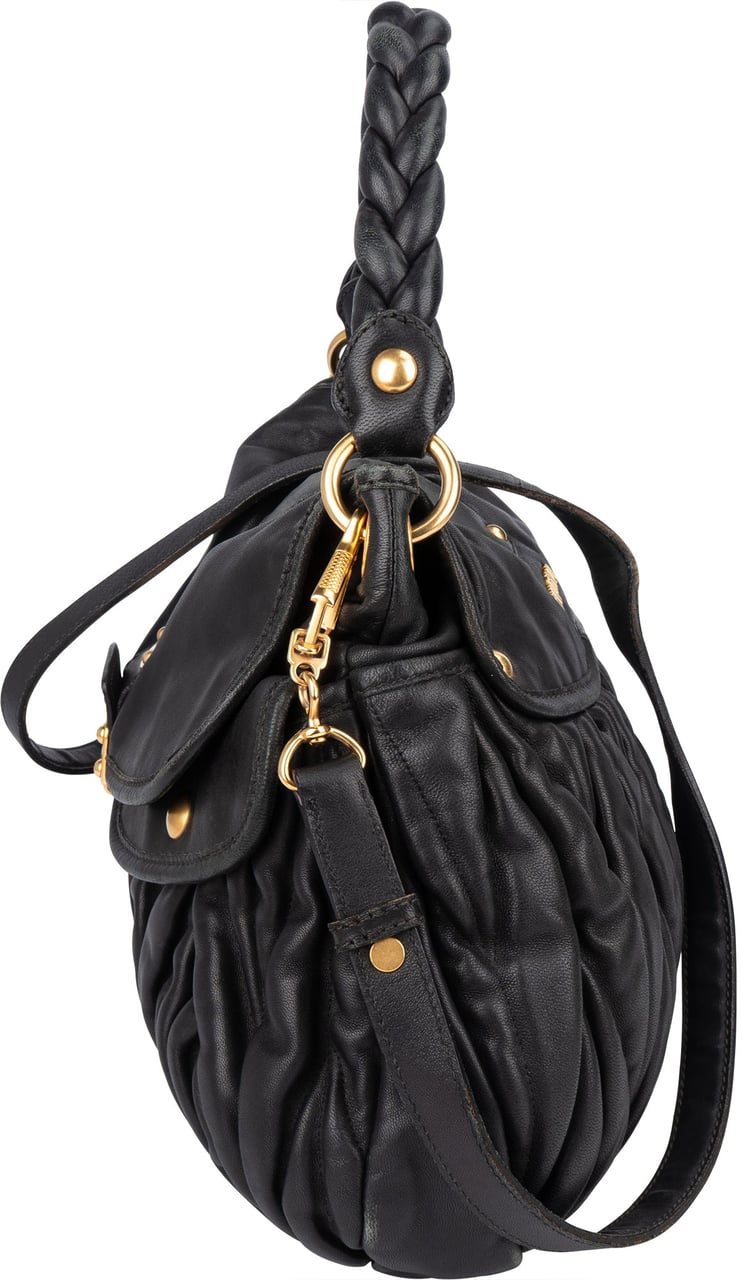 Miu Miu Miu Miu Quilted Leather City Handbag Zwart