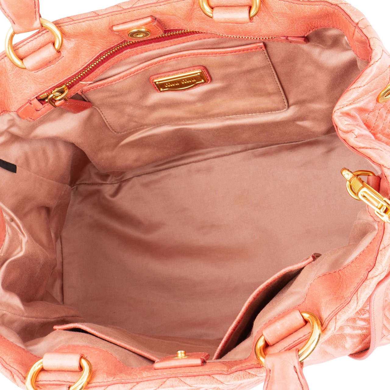Miu Miu Miu Miu Quilted Leather Trapu City Handbag Divers