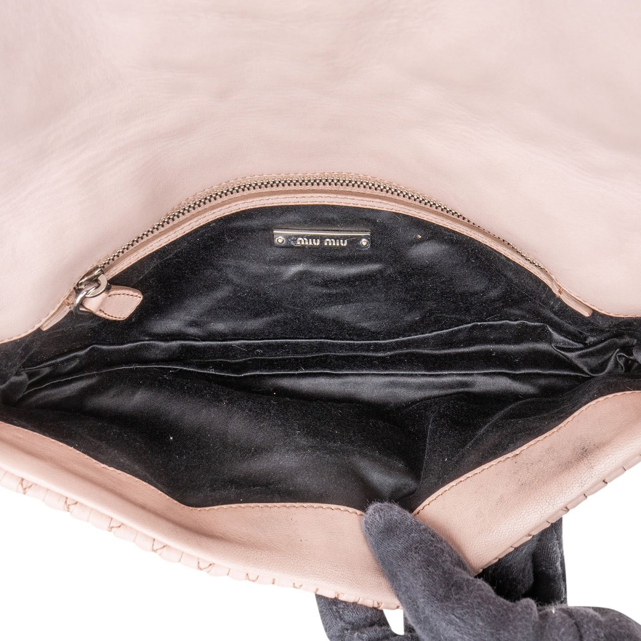 Miu Miu Matelassé Nappa Leather Crystal Flap Shoulder Bag Roze