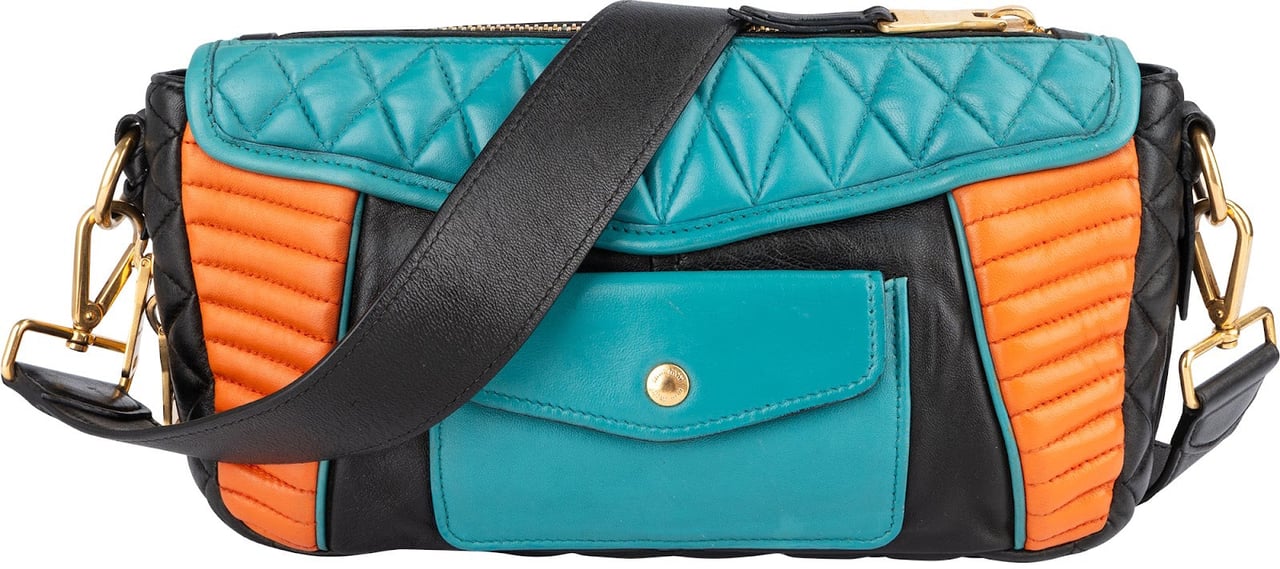 Miu Miu Miu Miu Quilted TricolorLeather Biker Crossbody Bag Zwart