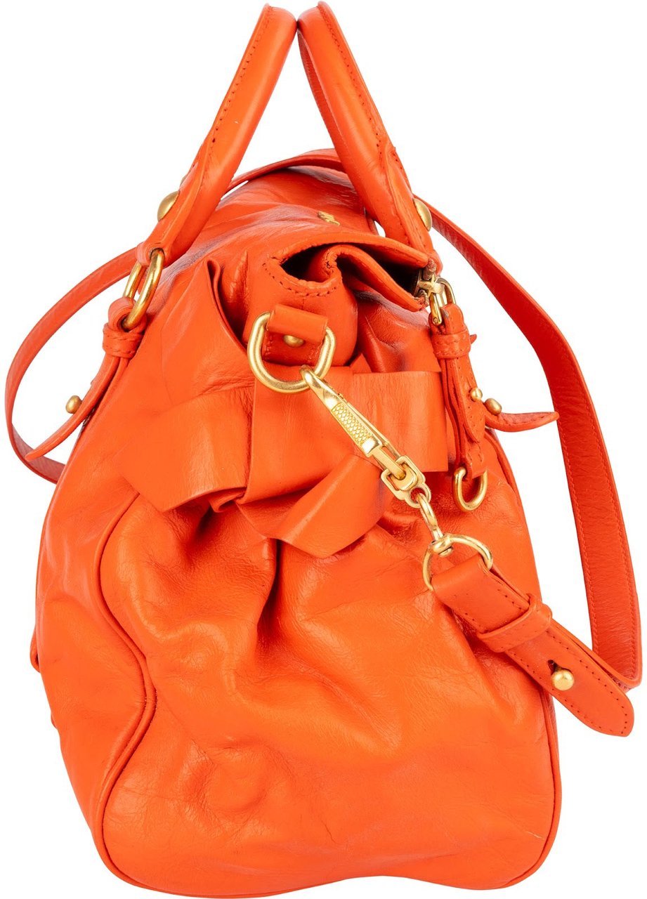 Miu Miu Miu Miu Vitello Lux Leather City Handbag Oranje
