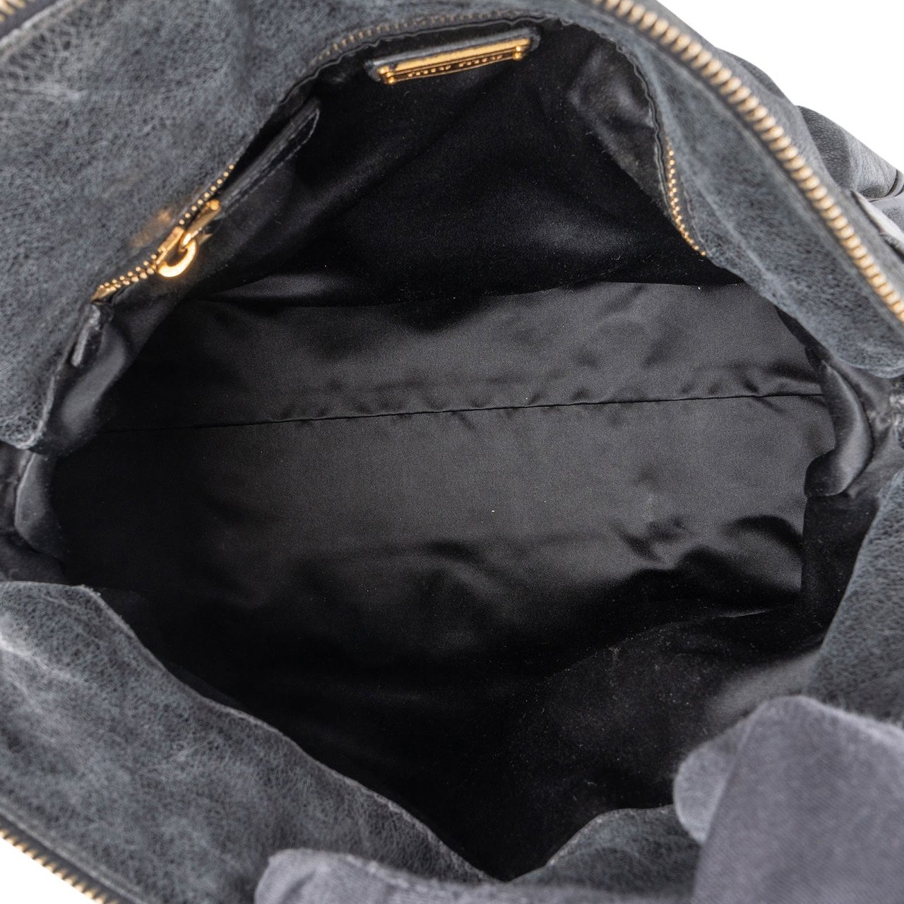 Miu Miu Miu Miu Vitello Lux Leather City Handbag Zwart