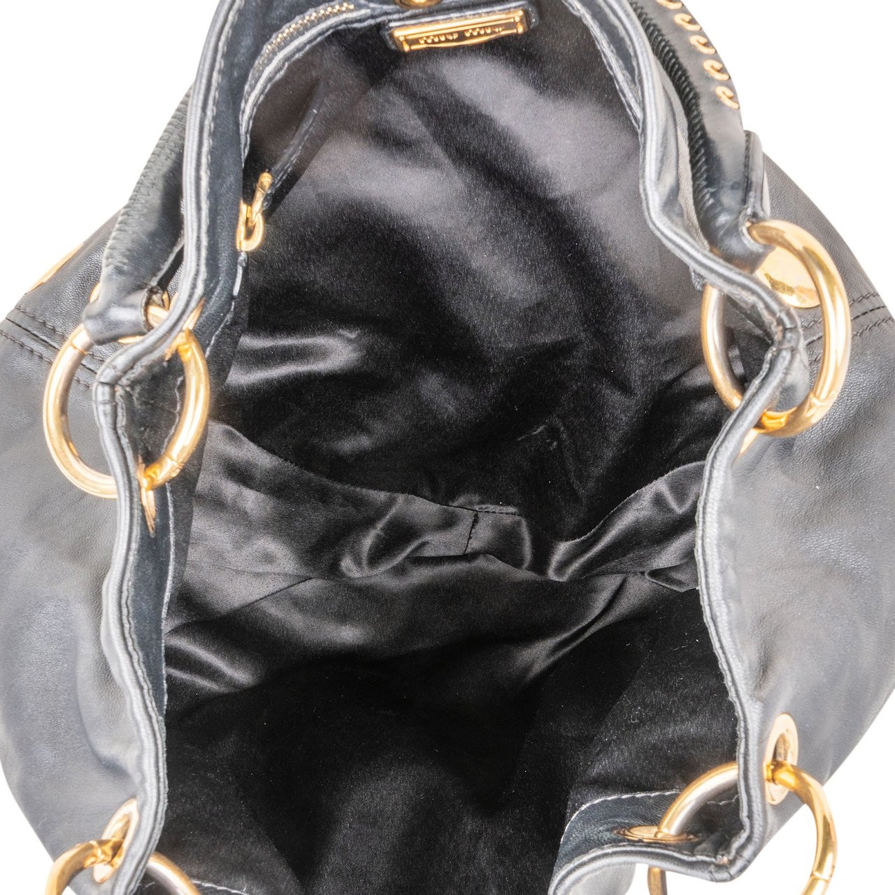 Miu Miu Miu Miu Black Leather Studded Bauletto Handbag Zwart