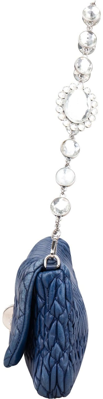 Miu Miu Miu Miu Matelassé Nappa Leather Crystal Shoulder Bag Blauw