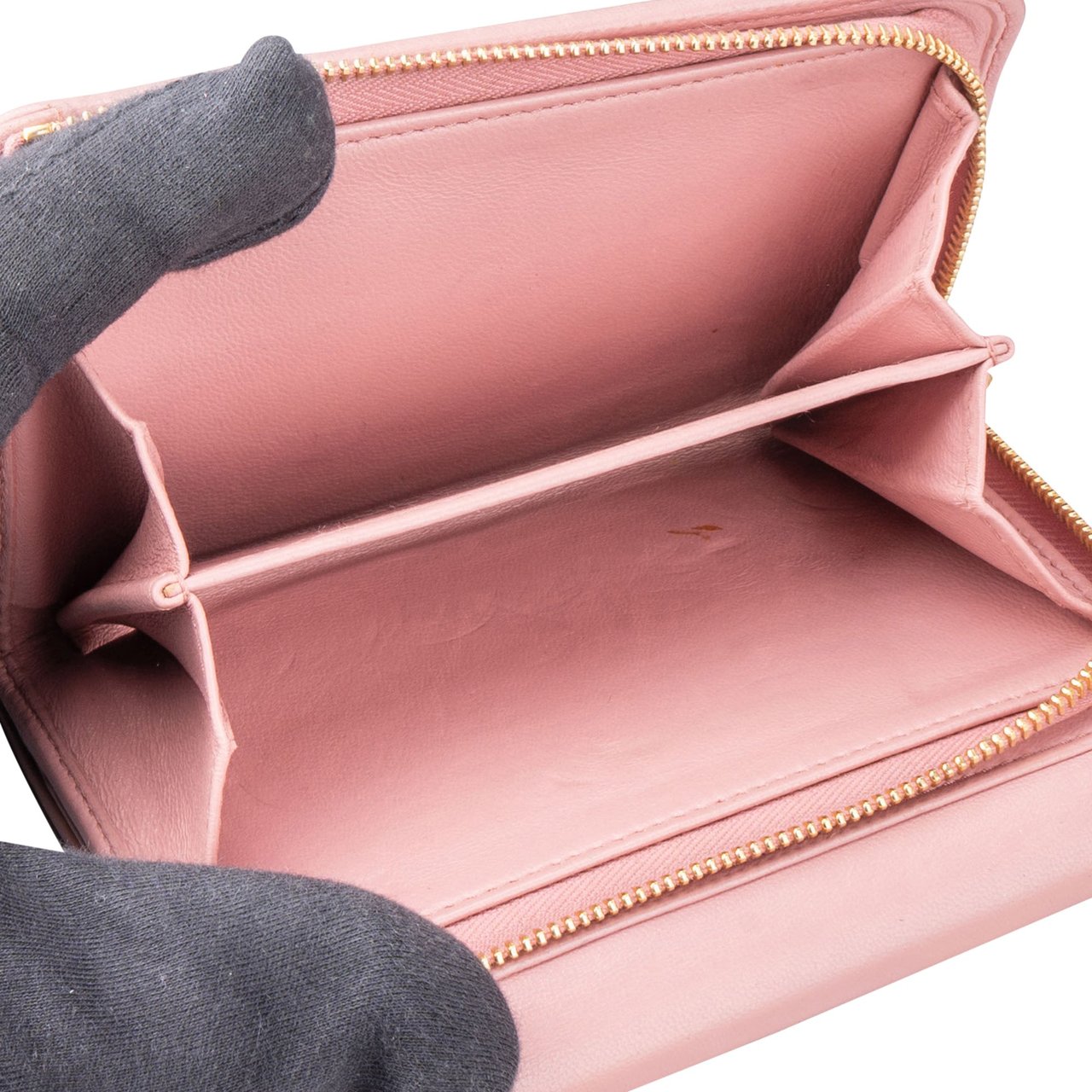 Miu Miu Miu Miu Quilted Leather Crystal Wallet Roze
