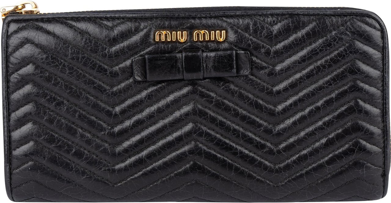 Miu Miu Miu Miu Matelassé Leather Bow Zip Around Wallet Zwart