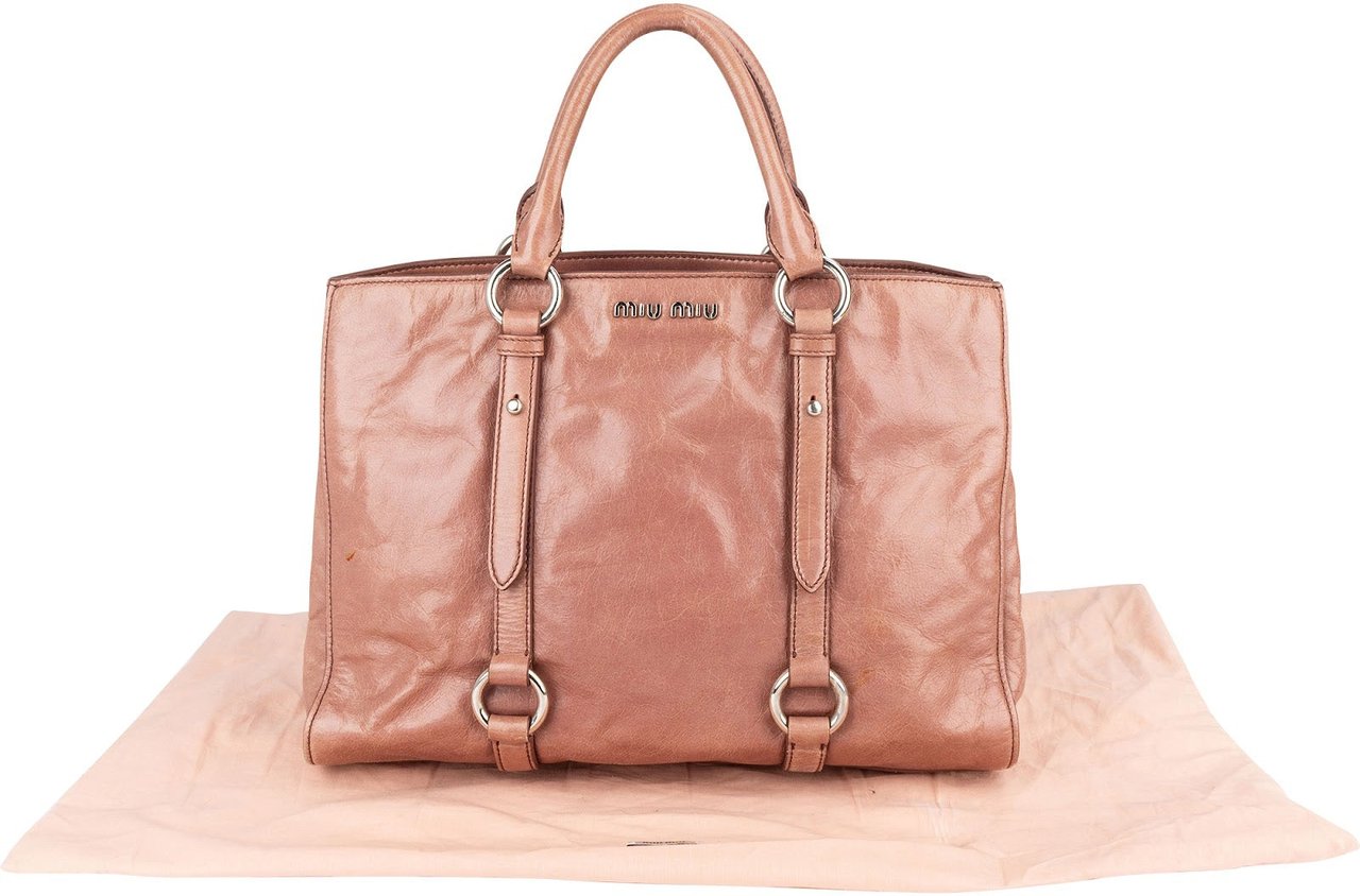 Miu Miu Vitello Lux Leather Handbag Roze