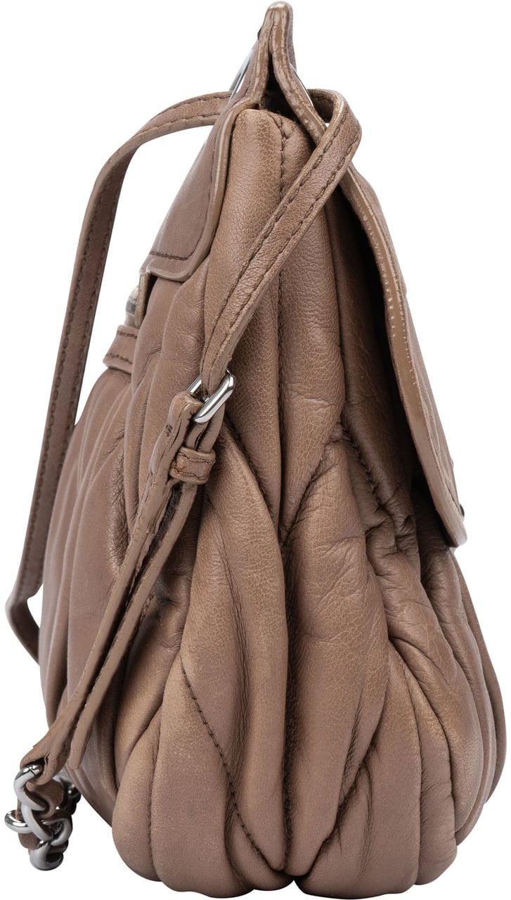 Miu Miu Miu Miu Matelasse Juta Leather Flap Crossbody Bag Divers