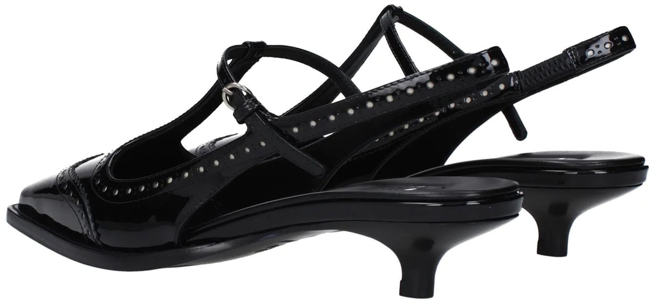 Miu Miu Leather Slingback Pumps Zwart