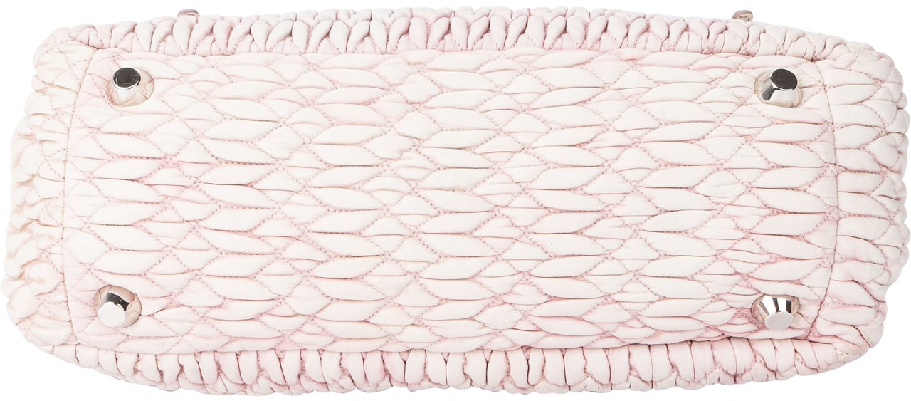Miu Miu Miu Miu Quilted Leather City Handbag Divers
