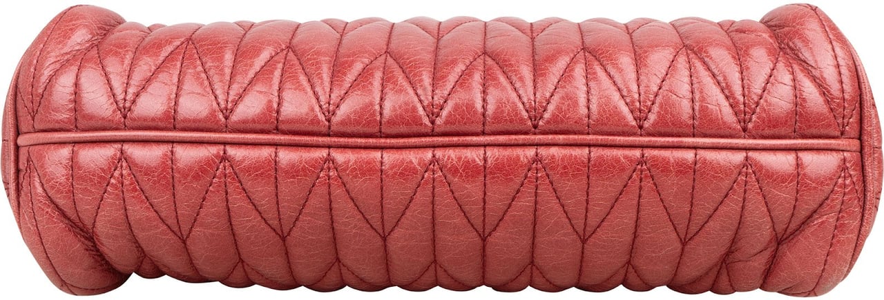 Miu Miu Miu Miu Quilted Nappa Leather Shoulder Bag Rood