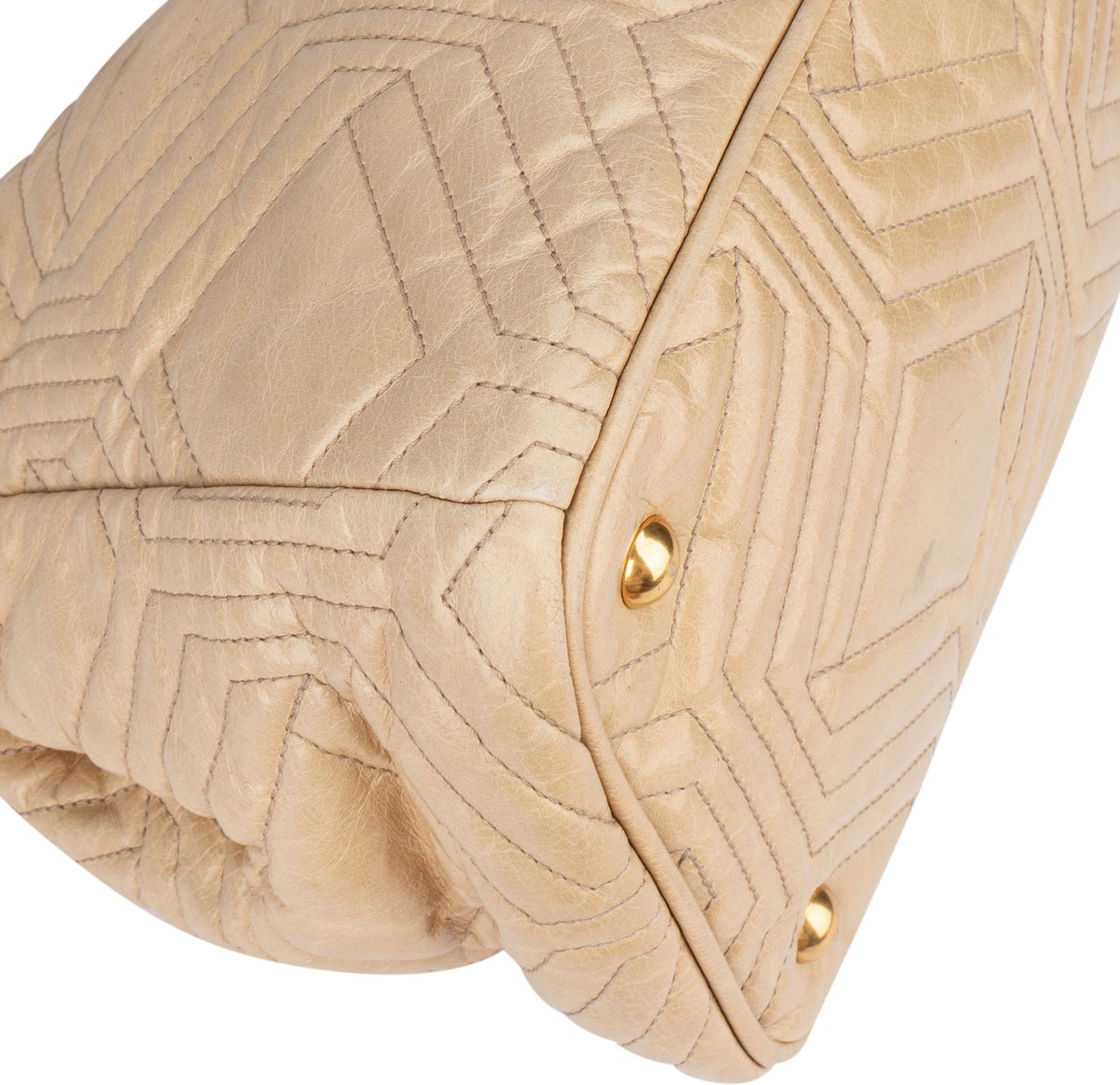 Miu Miu Miu Miu Quilted Lambskin City Handbag Divers