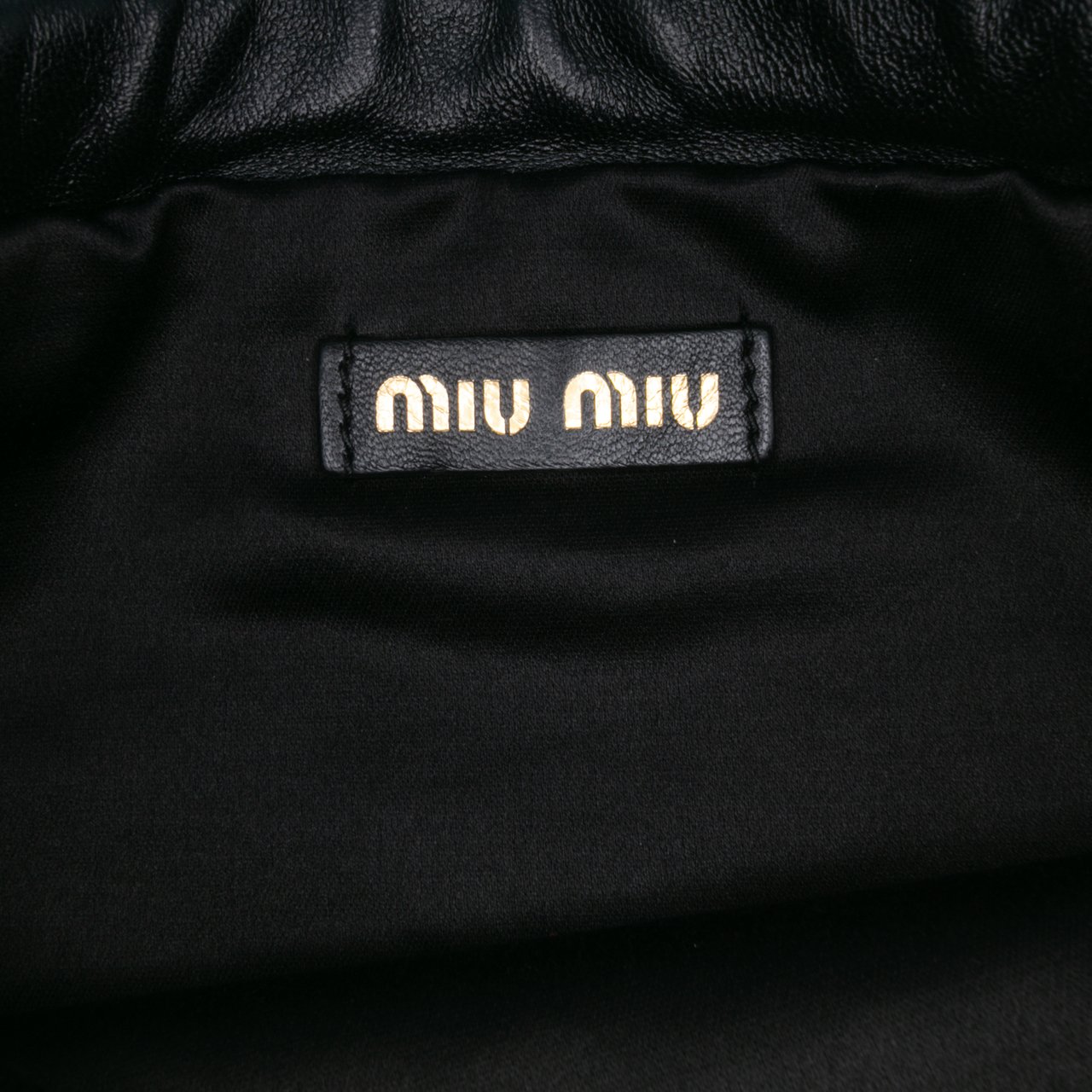 Miu Miu Nappa Macrame Bucket Bag Zwart
