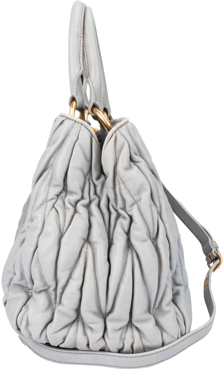 Miu Miu Miu Miu Quilted Leather City Handbag Divers