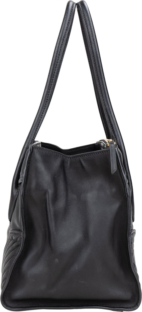 Miu Miu Miu Miu Quilted Nappa Leather Chevron Biker Handbag Divers