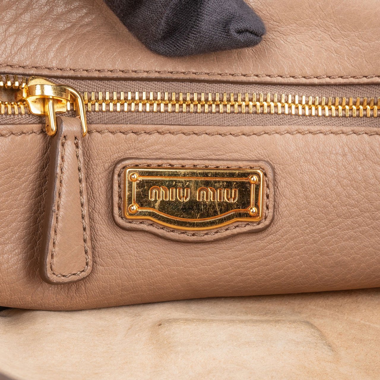 Miu Miu Miu Miu Leather Cervo Flap Turnlock Crossbody Shoulder Bag Beige