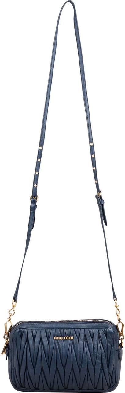 Miu Miu Miu Miu Matelassé Leather Camera Crossbody Bag Blauw