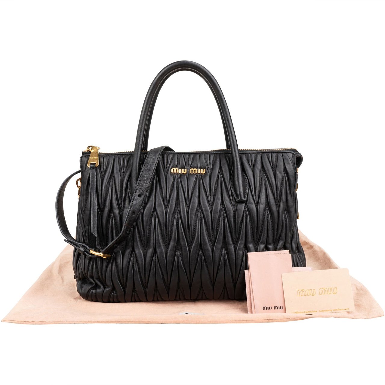 Miu Miu Black Matelassé Nappa Leather Handbag Zwart