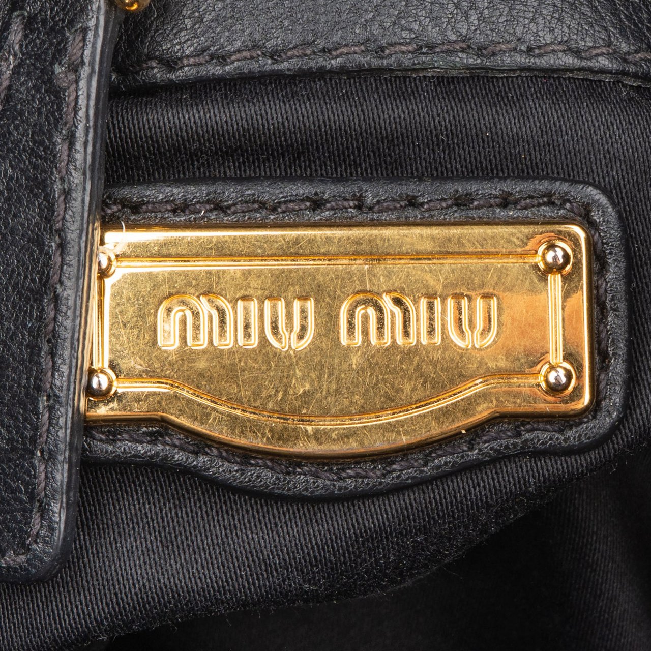 Miu Miu Miu Miu Quilted Leather Handbag Divers