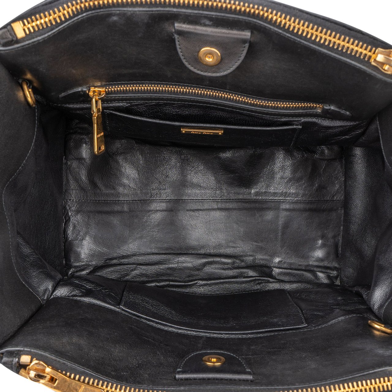 Miu Miu Miu Miu Black Leather Motorcycle Handbag Zwart