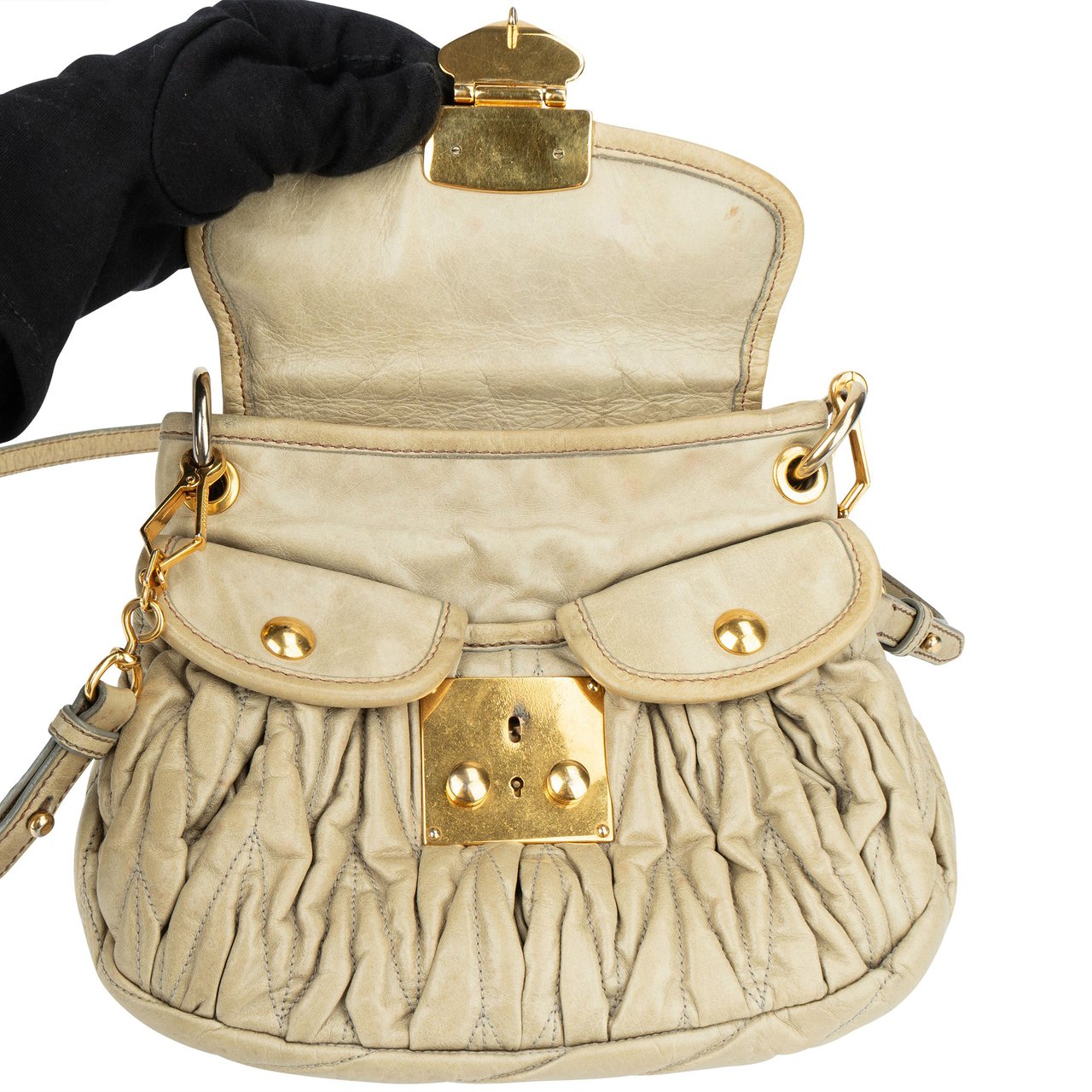 Miu Miu Miu Miu Quilted Leather Handbag Groen