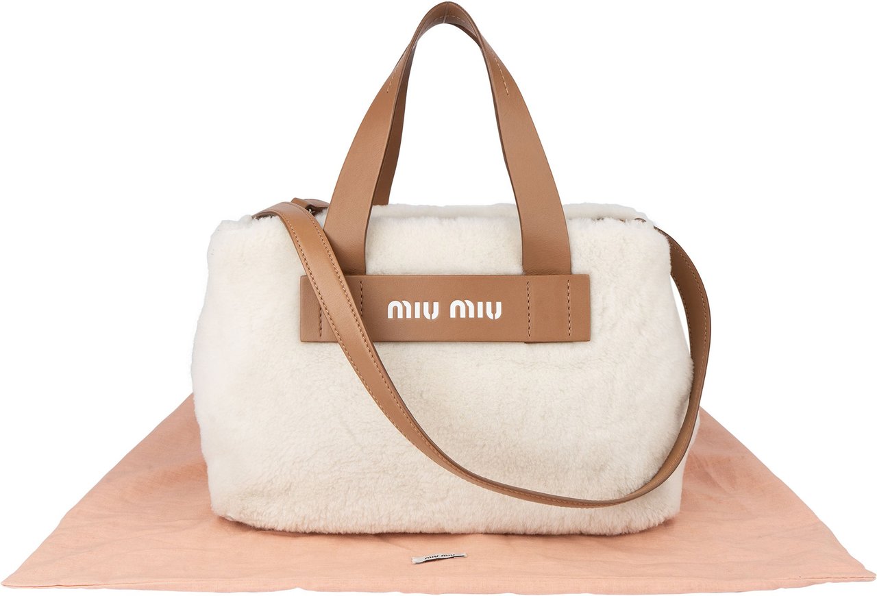 Miu Miu Miu Miu Cozy Sheep Handbag Wit
