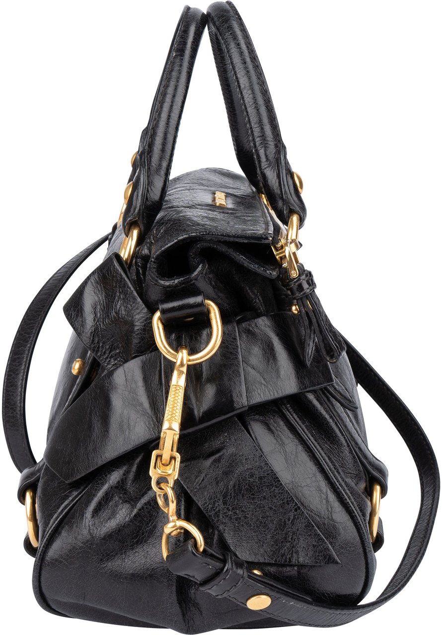 Miu Miu Miu Miu Classic Leather City Handbag Zwart