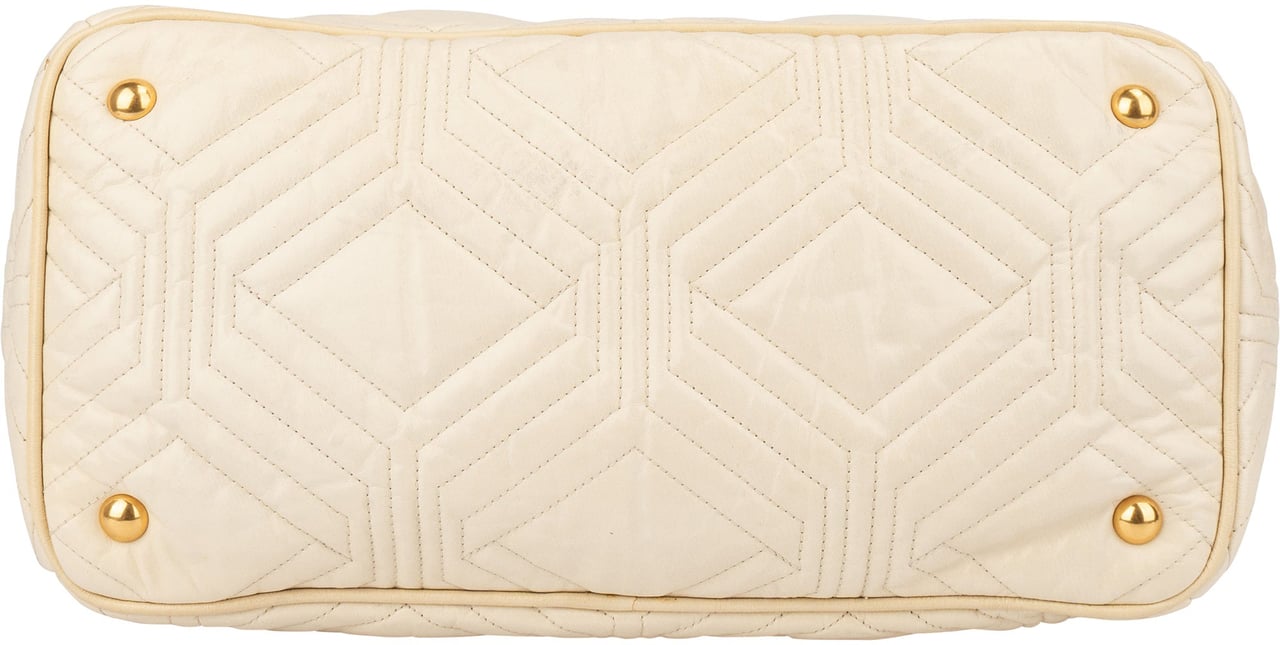 Miu Miu Miu Miu Quilted Leather City Handbag Wit