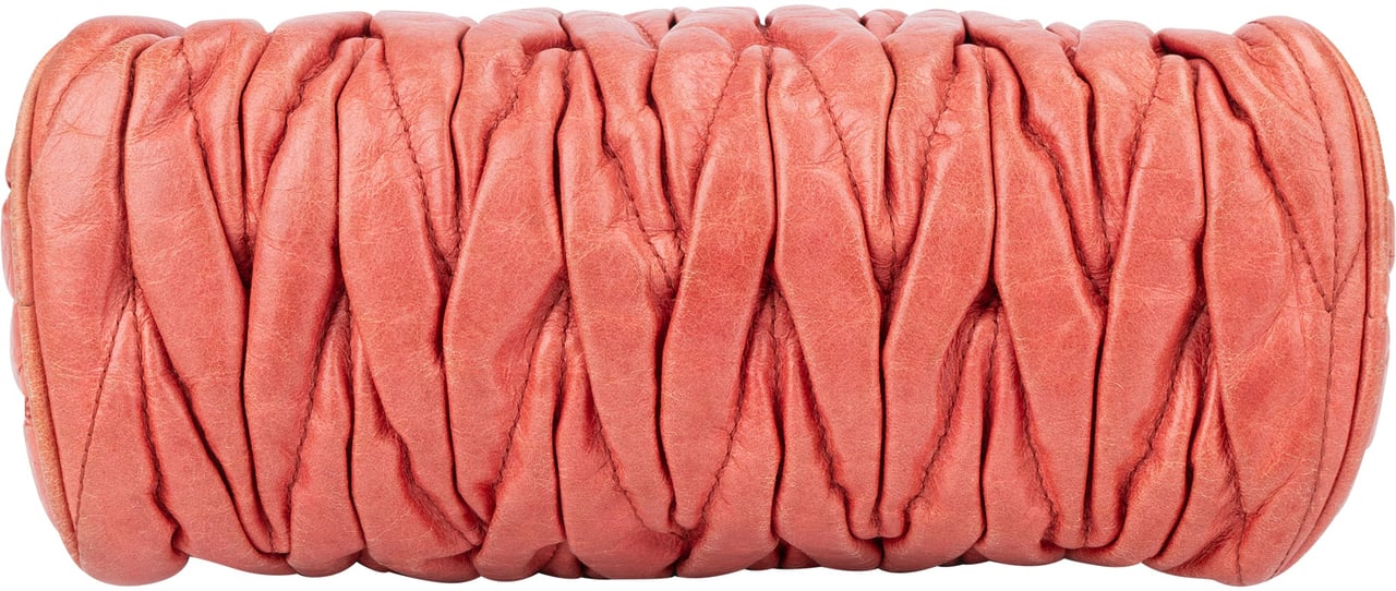 Miu Miu Miu Miu Quilted Leather City Shoulder Bag Roze