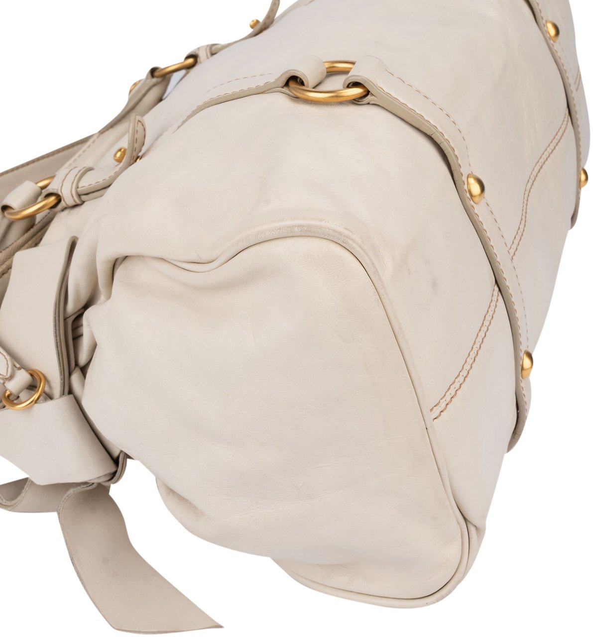 Miu Miu Miu Miu Classic Leather City Handbag Wit