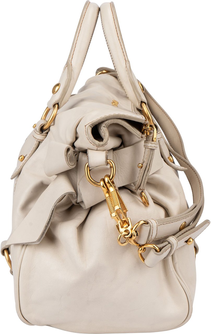 Miu Miu Miu Miu Classic Leather City Handbag Wit