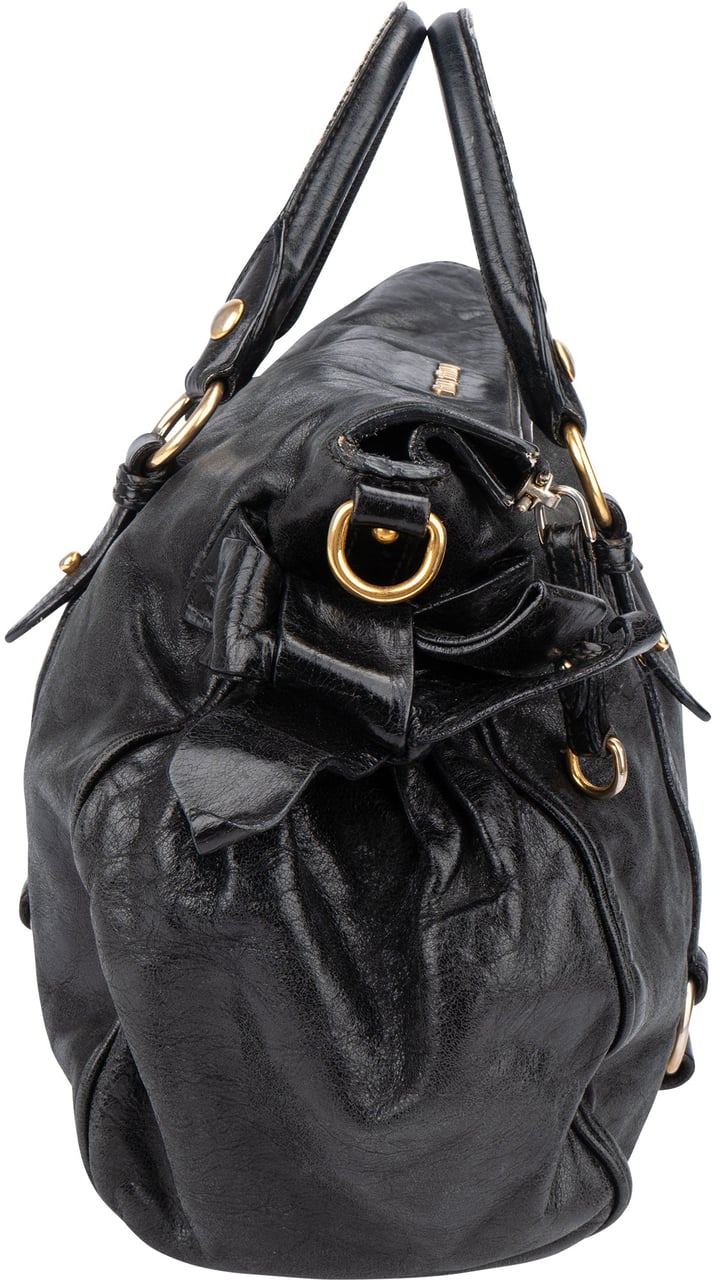 Miu Miu Miu Miu Black Leather City Handbag Zwart