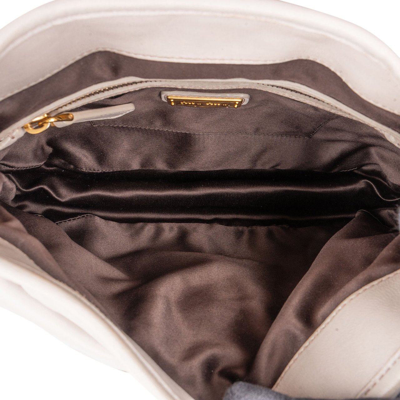 Miu Miu Miu Miu Quilted Leather City Handbag Divers