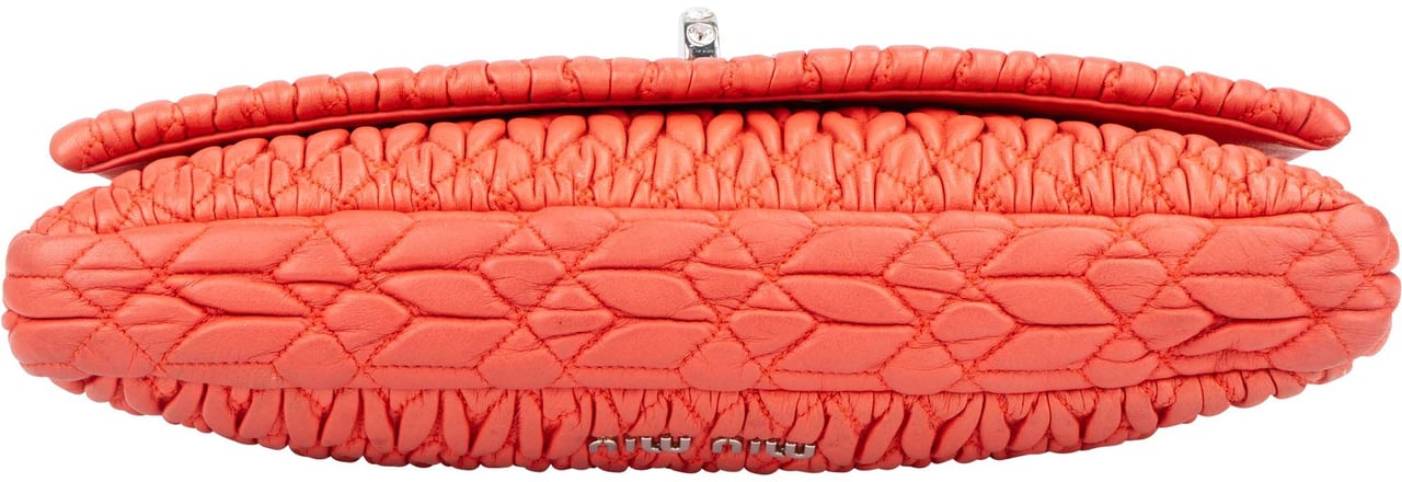 Miu Miu Miu Miu Quilted Leather Crystal Shoulder Bag Rood