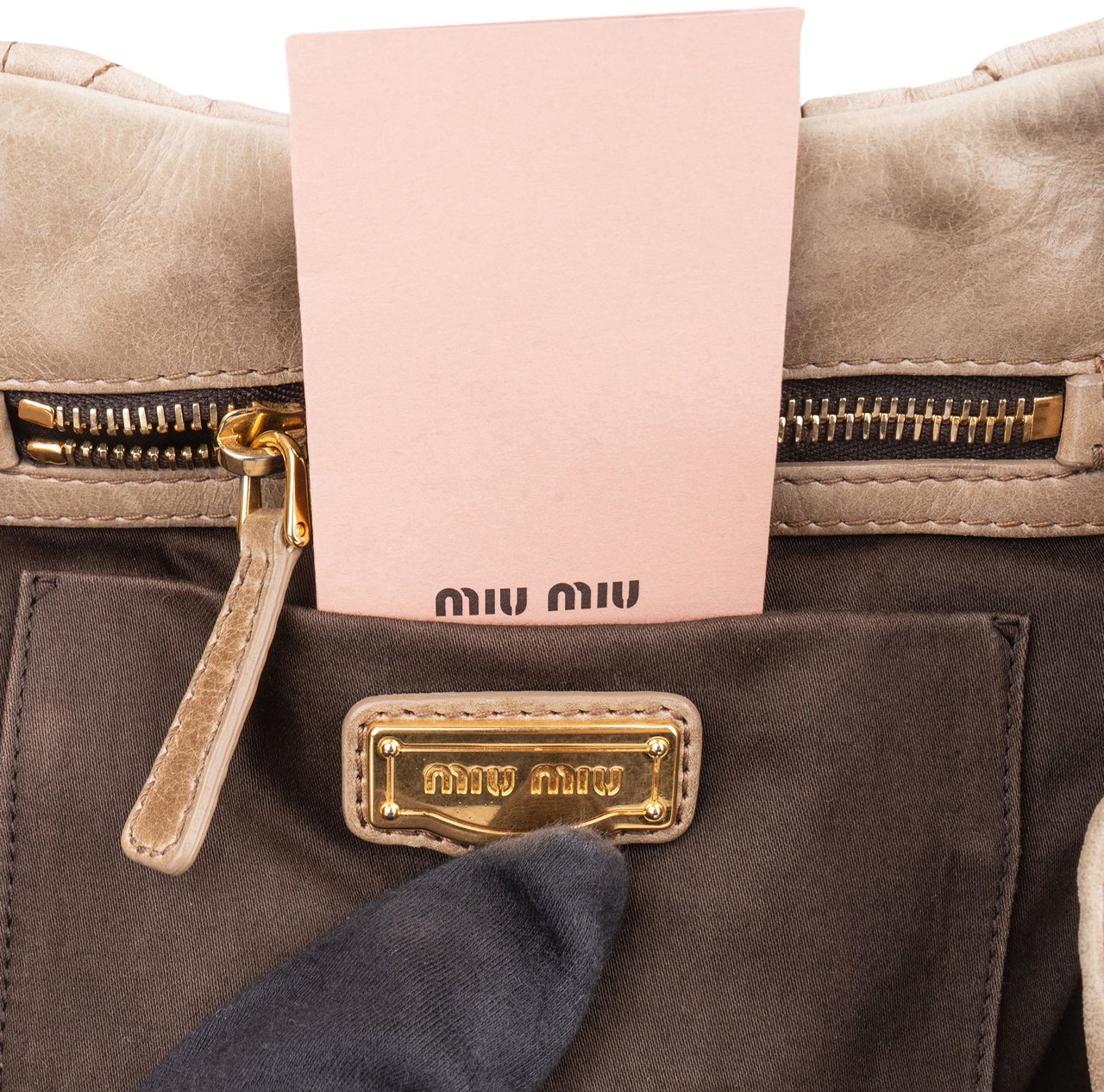 Miu Miu Miu Miu Quilted Leather City Handbag Donkergrijs