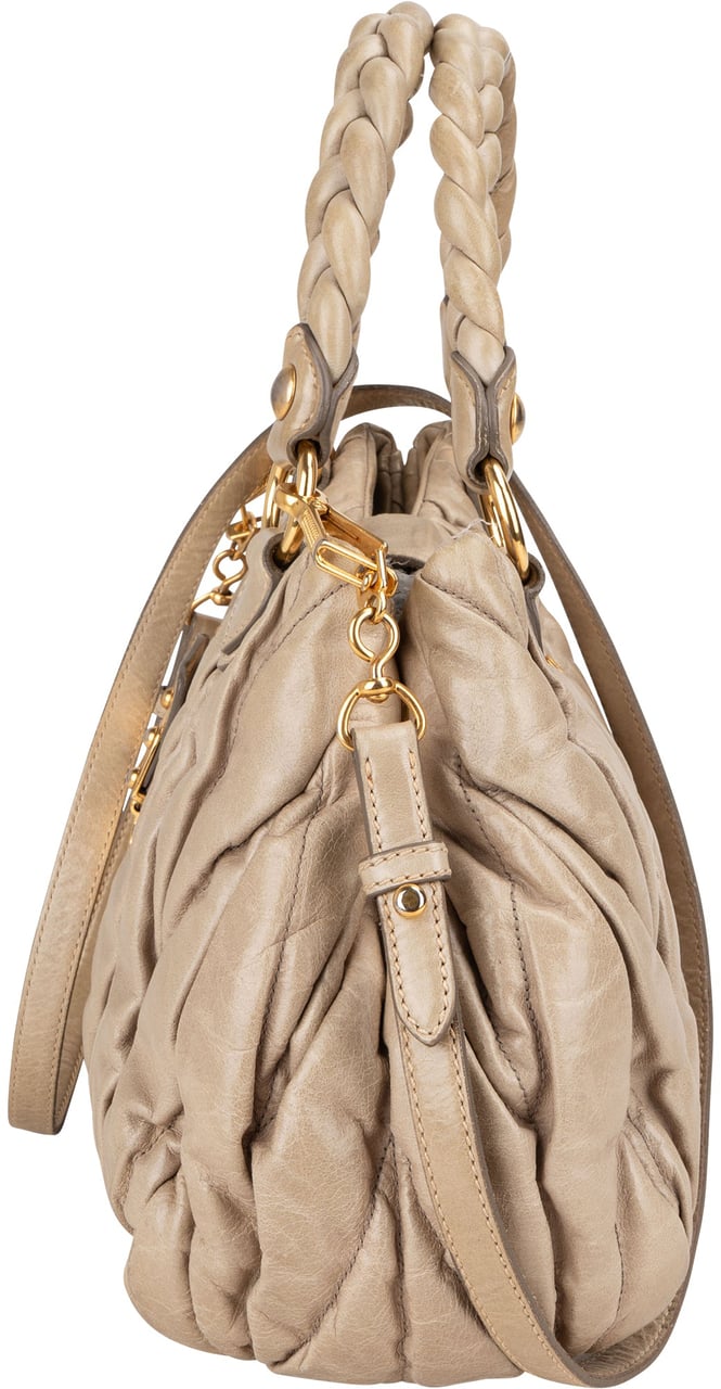 Miu Miu Miu Miu Quilted Leather City Handbag Divers