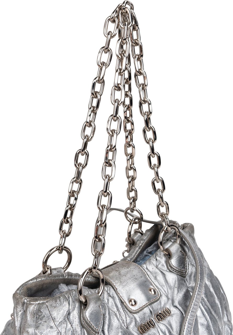 Miu Miu Miu Miu Quilted Leather City Handbag Zilver