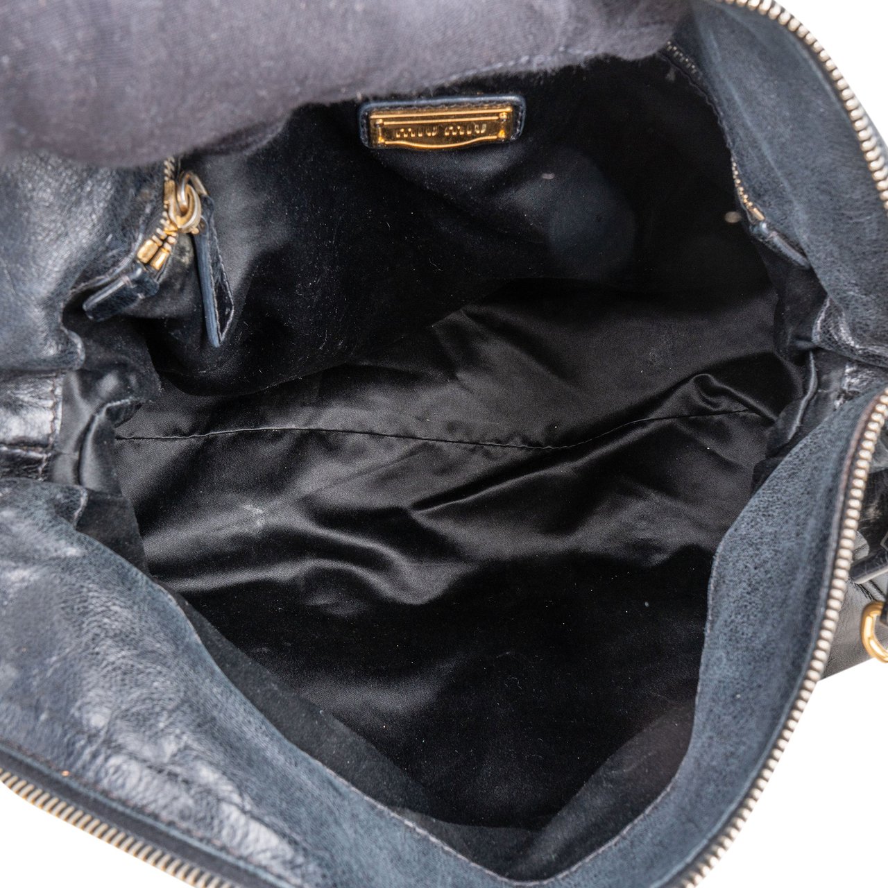 Miu Miu Miu Miu Classic Leather City Handbag Zwart