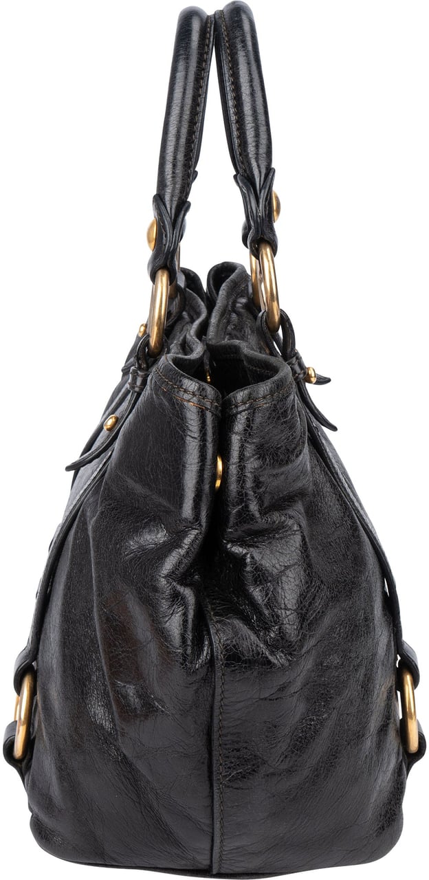 Miu Miu Miu Miu Classic Leather City Handbag Zwart