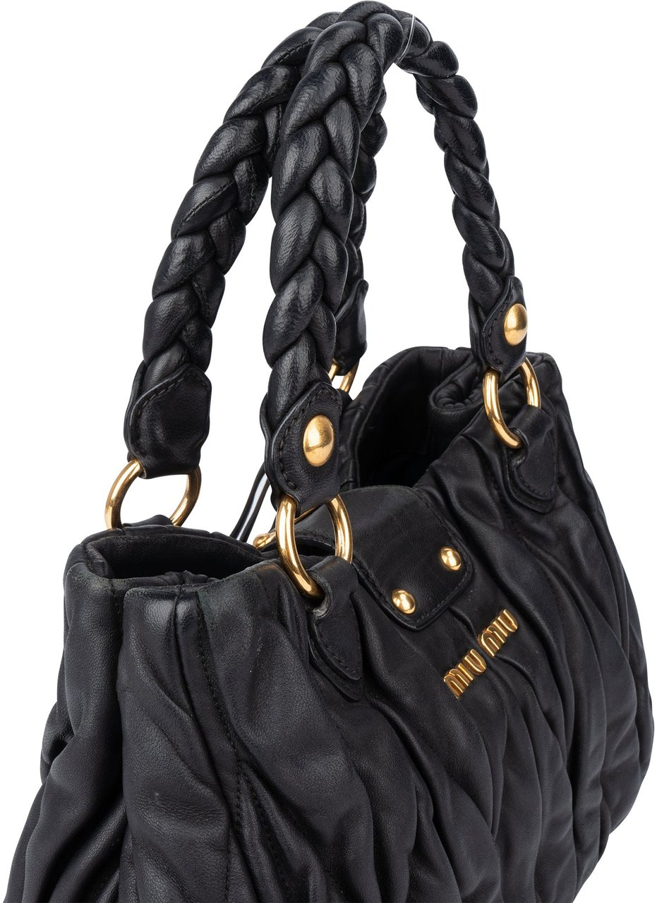 Miu Miu Miu Miu Quilted Leather City Handbag Zwart