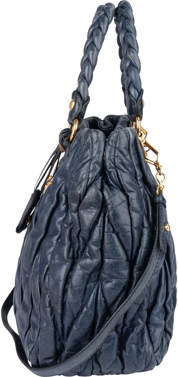 Miu Miu Miu Miu Quilted Leather City Handbag Blauw