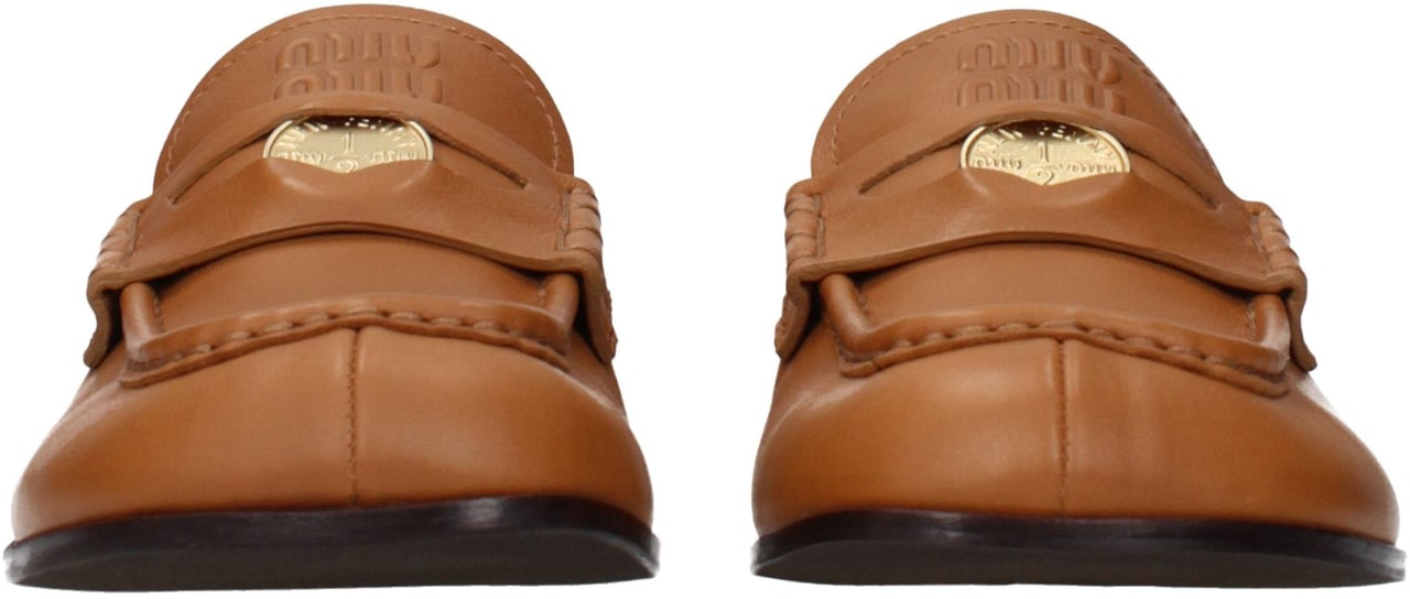 Miu Miu Brown Leather Slip-On Loafers Bruin