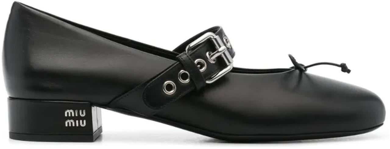Miu Miu Miu Miu Leather Ballerina Pumps Zwart