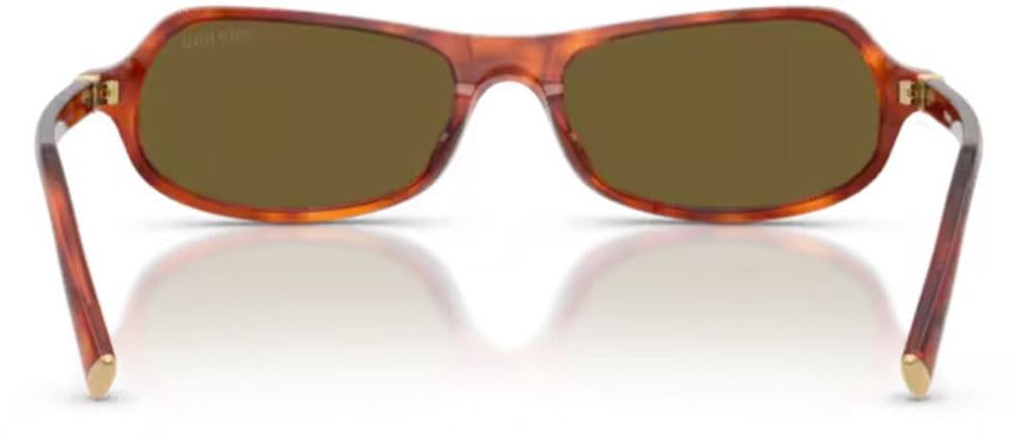 Miu Miu Sculpted Cognac Havana Sunglasses with Retro Flair Bruin